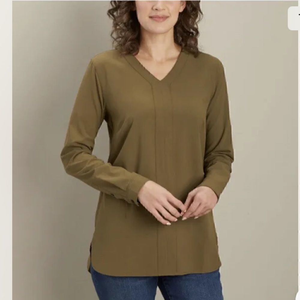 Duluth Trading Co Women’s Non Stop Woven Tunic Size Medium COLOR: LAVENDER